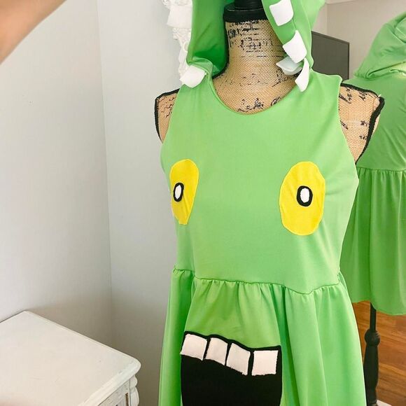 New York Couture *One of a Kind* SLIMER Loose Fit Hooded Dress - Picture 5 of 5